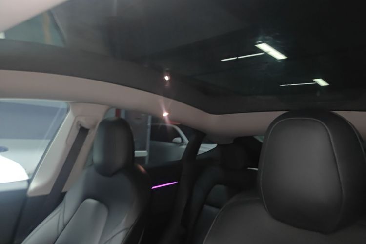 Tesla Model Y 2021 #18 Tesla Model Y 2021 immagine di auto #18