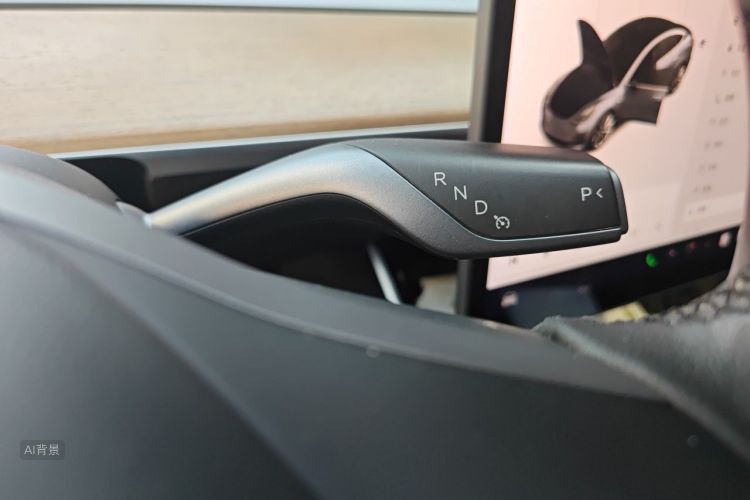 Tesla Model 3 2020 #16 Tesla Model 3 2020 car image #16