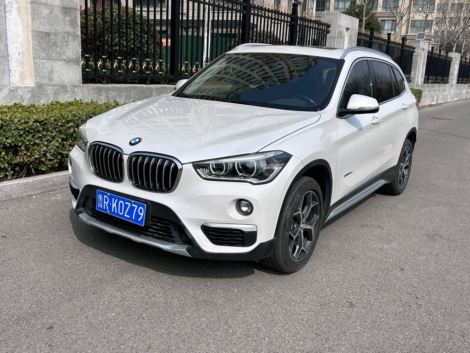 2017 2017 car image