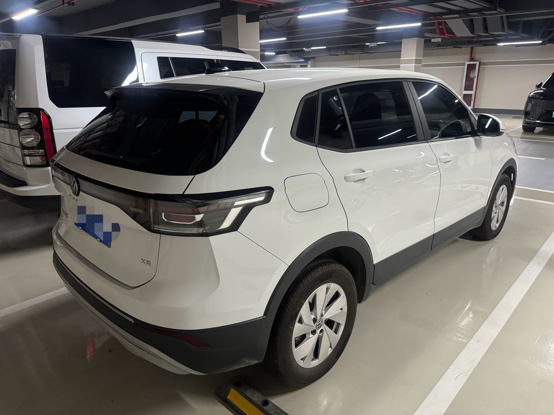 Volkswagen Tharu 2025 car image #3
