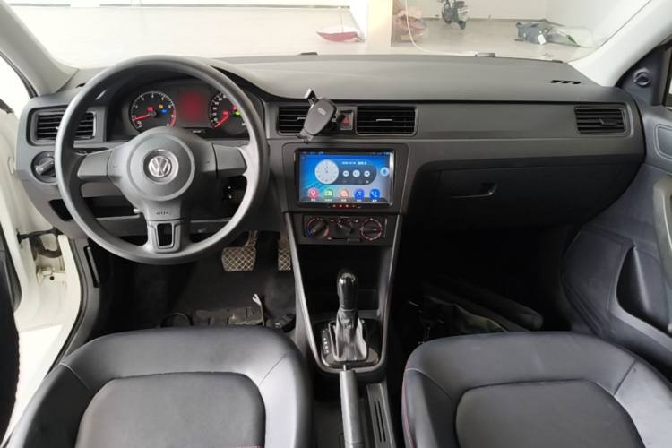 Volkswagen Santana 2017 #10 Volkswagen Santana 2017 car image #10