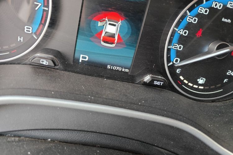 GEELY Emgrand 2019 #14 GEELY Emgrand 2019 صورة سيارة #14