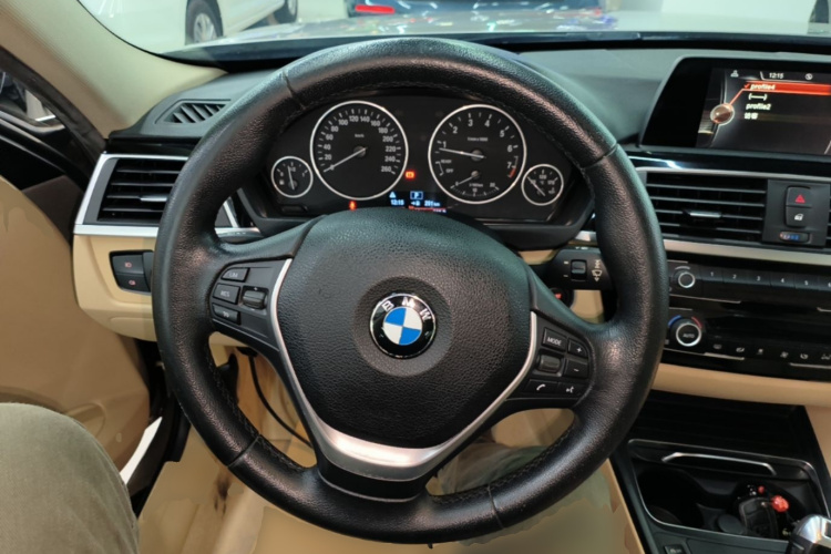 BMW 3 Series 2016 #11 BMW 3 Series 2016 car image #11