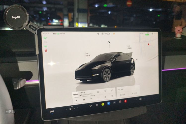 Tesla Model Y 2024 #13 Tesla Model Y 2024 car image #13