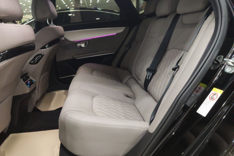 BYD Han 2024 #17 BYD Han 2024 immagine di auto #17