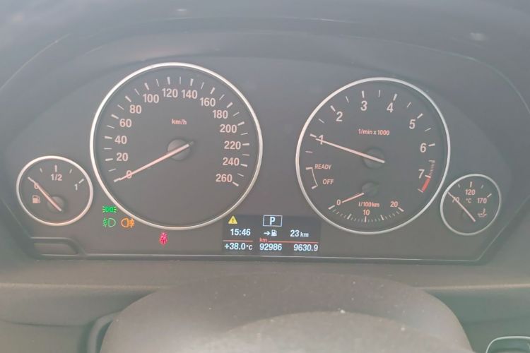 BMW 3 Series 2017 #16 BMW 3 Series 2017 car image #16