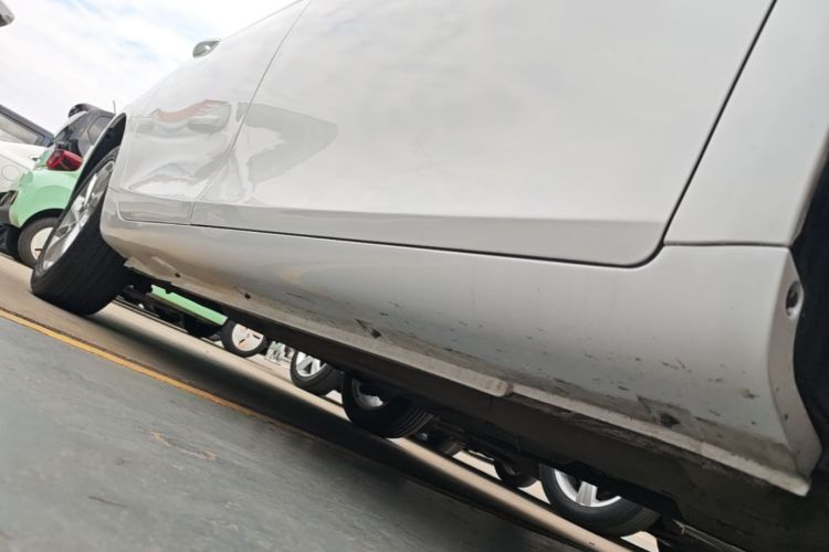 GEELY Emgrand 2021 car image #26