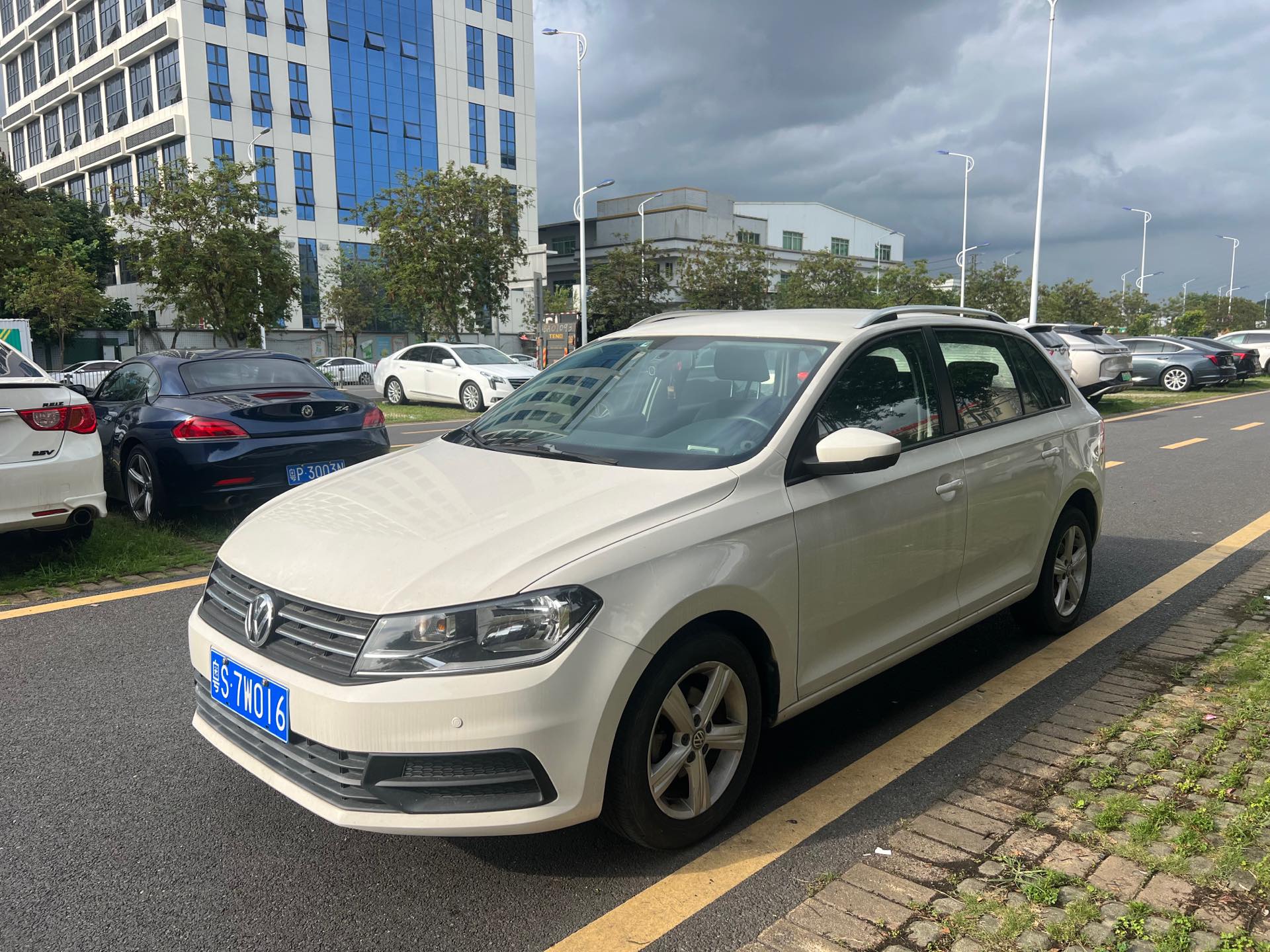 Volkswagen Santana 2016 Volkswagen Santana 2016 car image