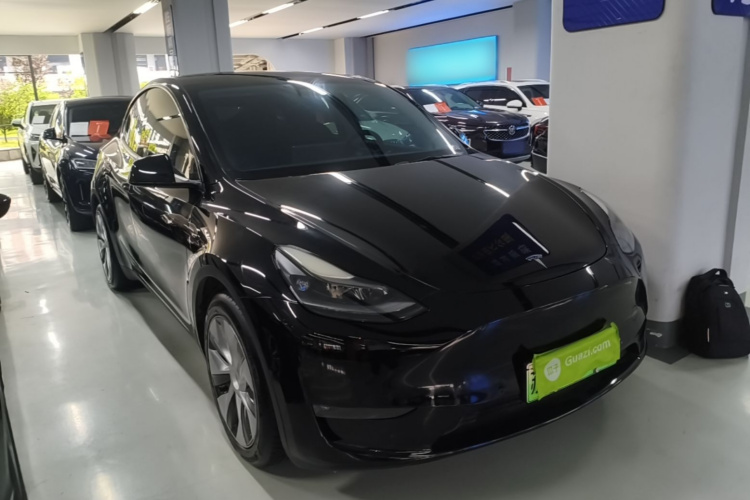 Tesla Model Y 2022 #4 Tesla Model Y 2022 immagine di auto #4