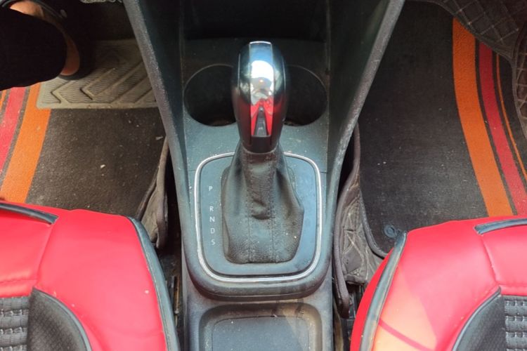 Volkswagen Polo 2019 #14 Volkswagen Polo 2019 car image #14