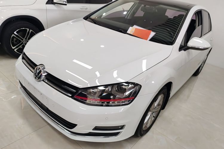 Volkswagen Golf 2016 car image #2