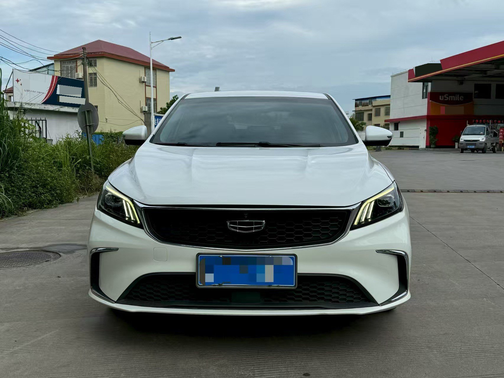 GEELY Binray 2021 car image #2