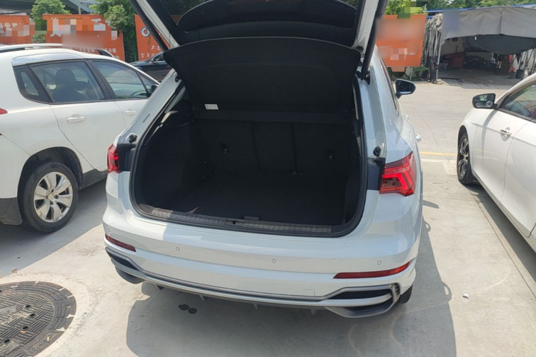 Audi Q3 2020 image de voiture #19