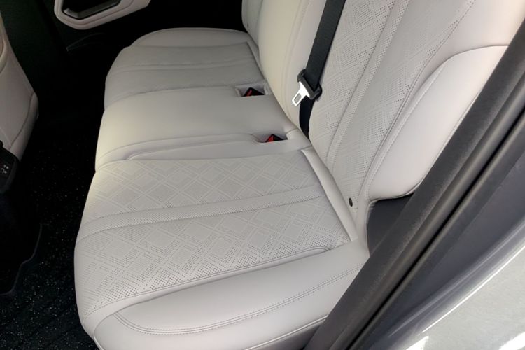 BYD YuanUP 2026 #17 BYD YuanUP 2026 imagen de coche #17