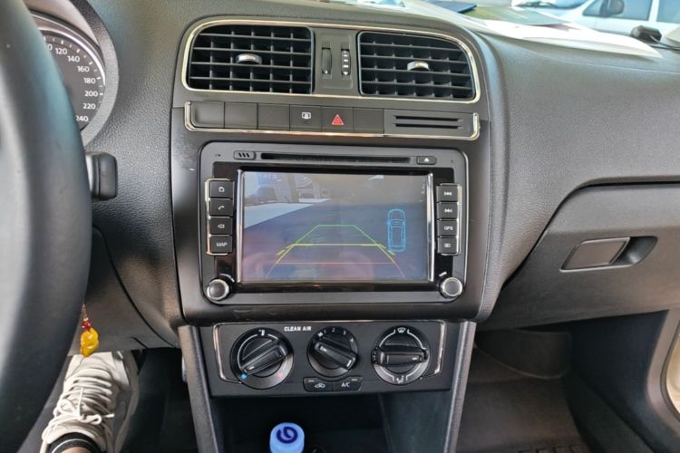 Volkswagen Polo 2016 image de voiture #13