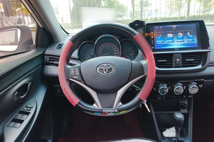 Toyota Vios 2021 صورة سيارة #11