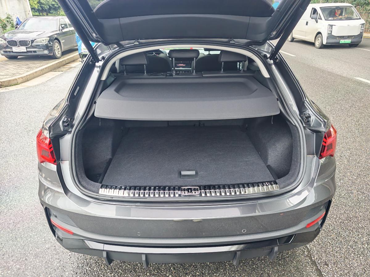 Audi Q3 Sportback 2023 #7 Audi Q3 Sportback 2023 car image #7