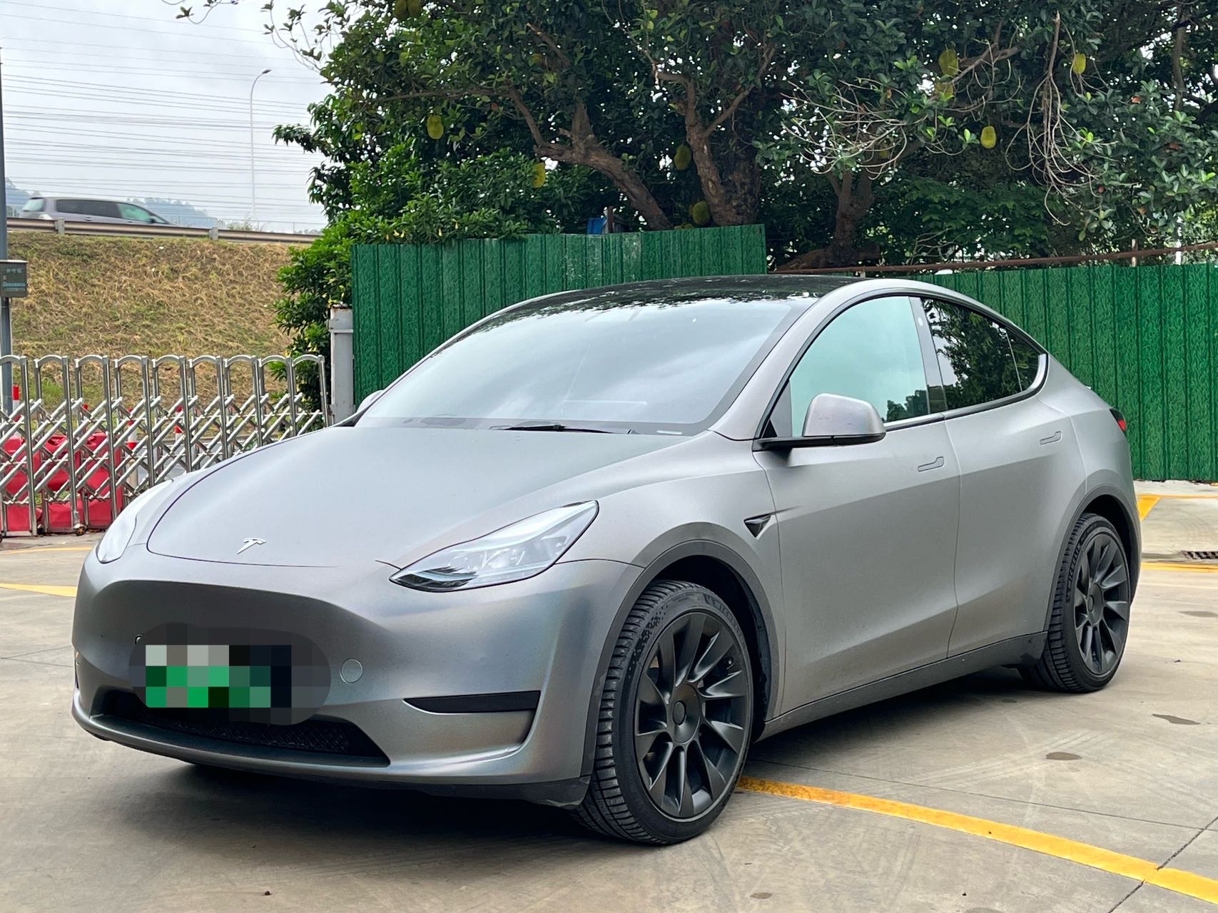 Tesla Model Y 2022 Tesla Model Y 2022 car image