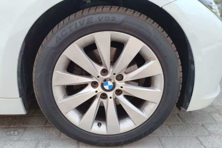 BMW 3 Series 2017 car image #9