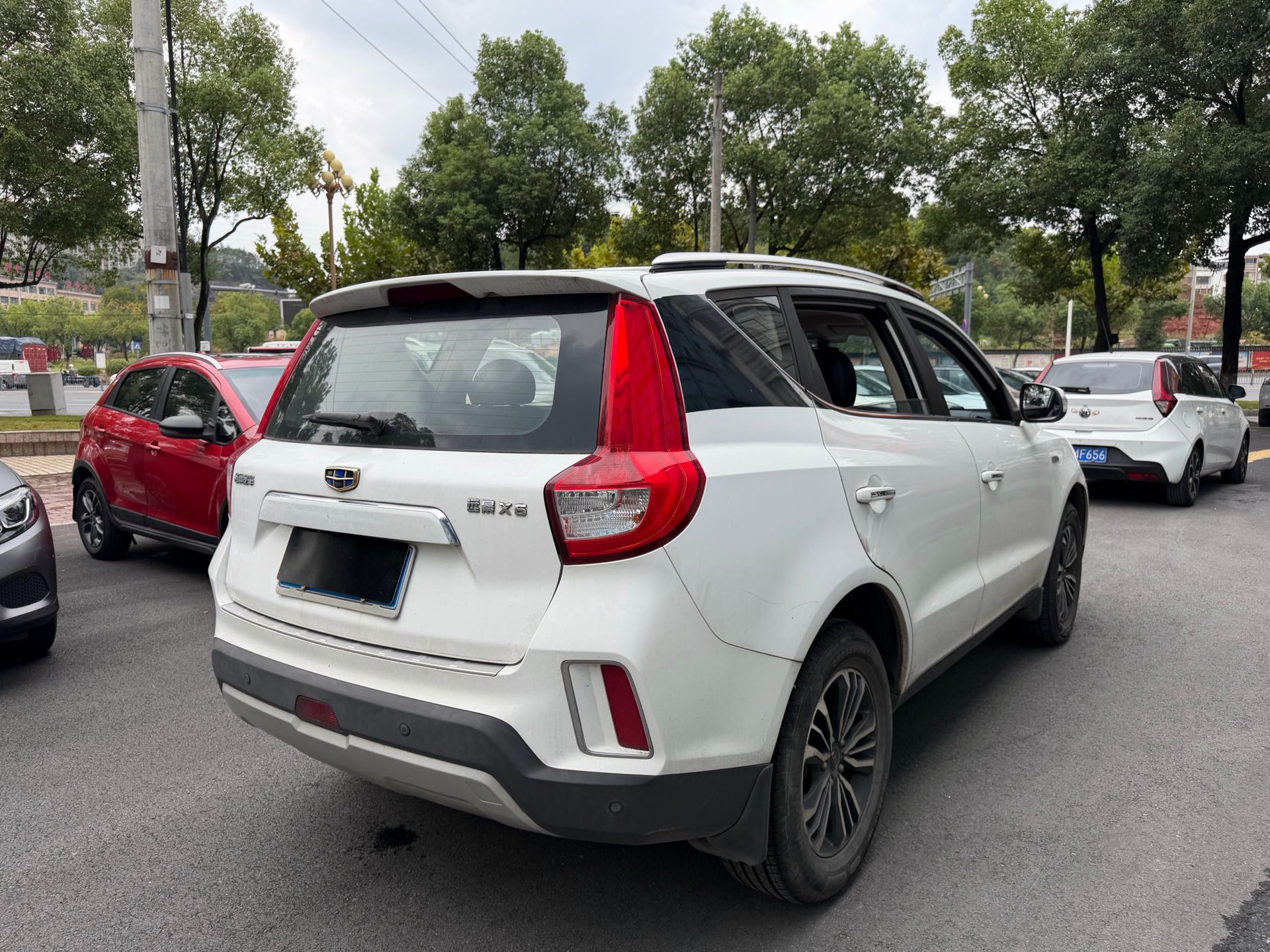 GEELY Vision X6 2017 #5 GEELY Vision X6 2017 car image #5