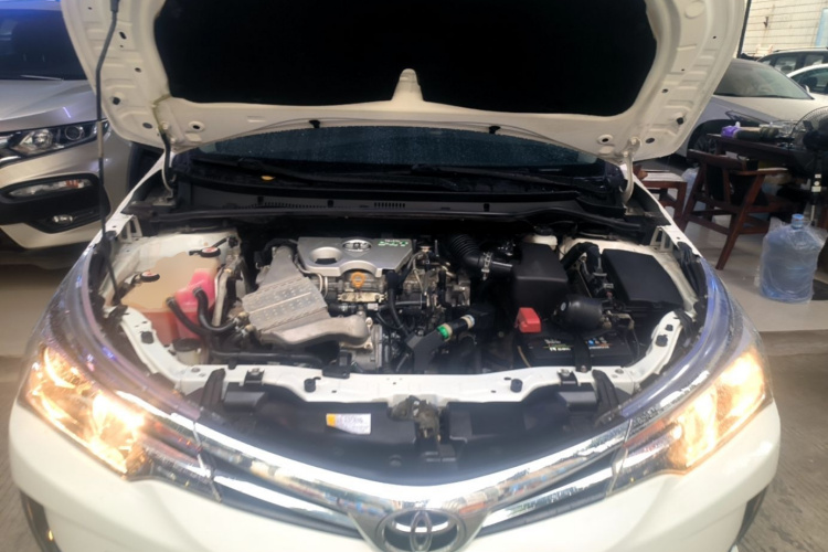 Toyota Corolla 2017 #20 Toyota Corolla 2017 car image #20