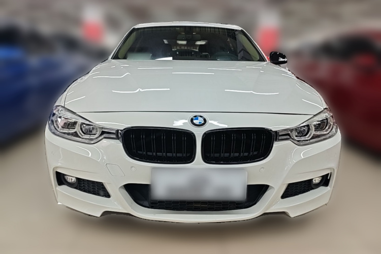 BMW 3 Series 2018 car image #3