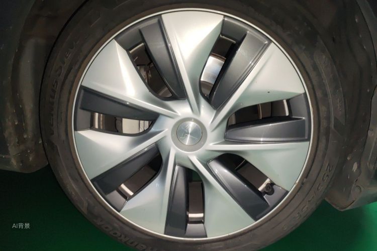 Tesla Model Y 2022 #9 Tesla Model Y 2022 car image #9