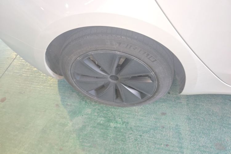Tesla Model 3 2024 #10 Tesla Model 3 2024 car image #10