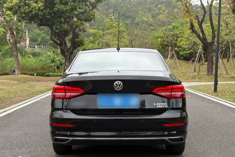 Volkswagen Lavida 2020 #3 Volkswagen Lavida 2020 car image #3