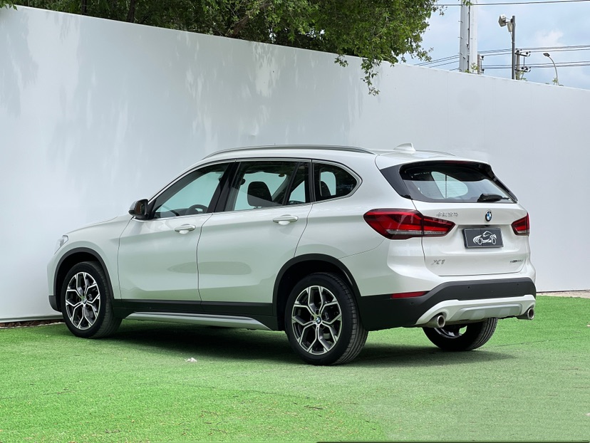 BMW X1 2022 image de voiture #6