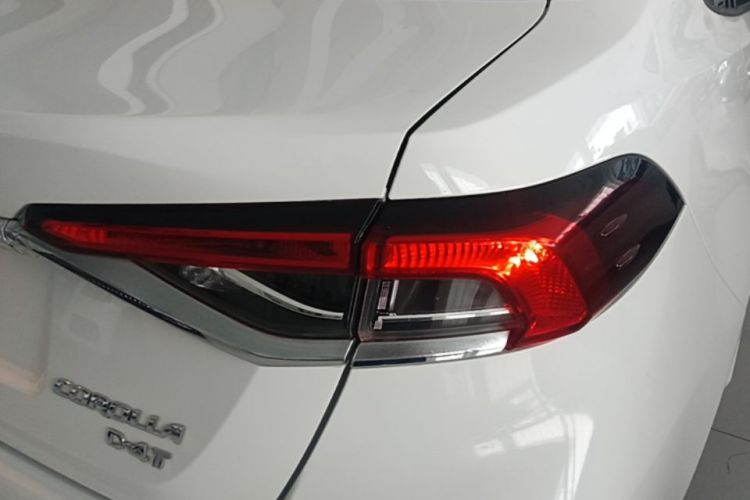 Toyota Corolla 2019 immagine di auto #8