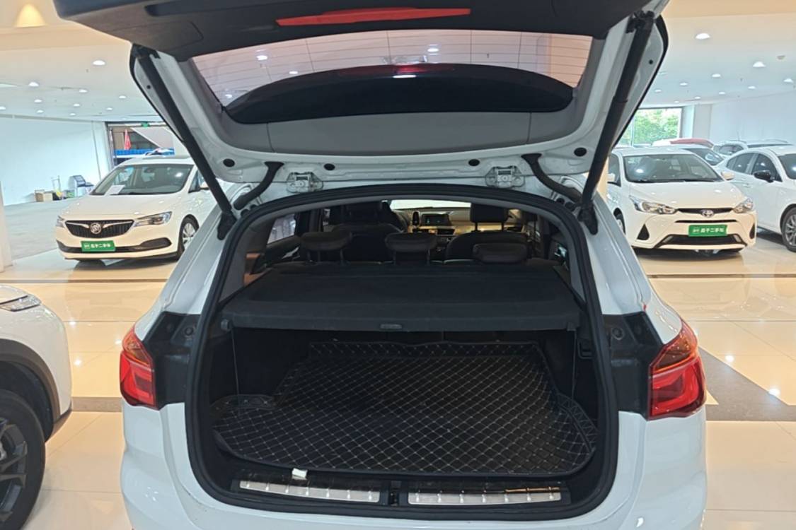 BMW X1 2018 #9 BMW X1 2018 car image #9