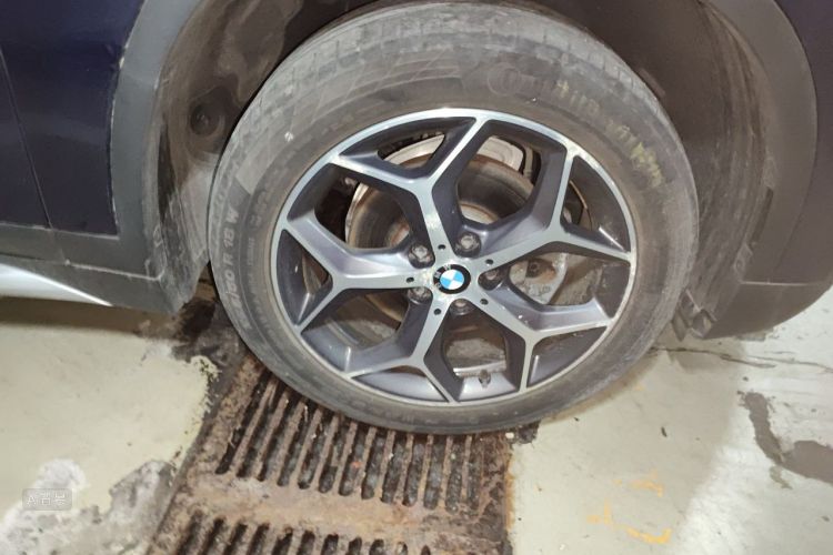 BMW X1 2019 #9 BMW X1 2019 imagen de coche #9
