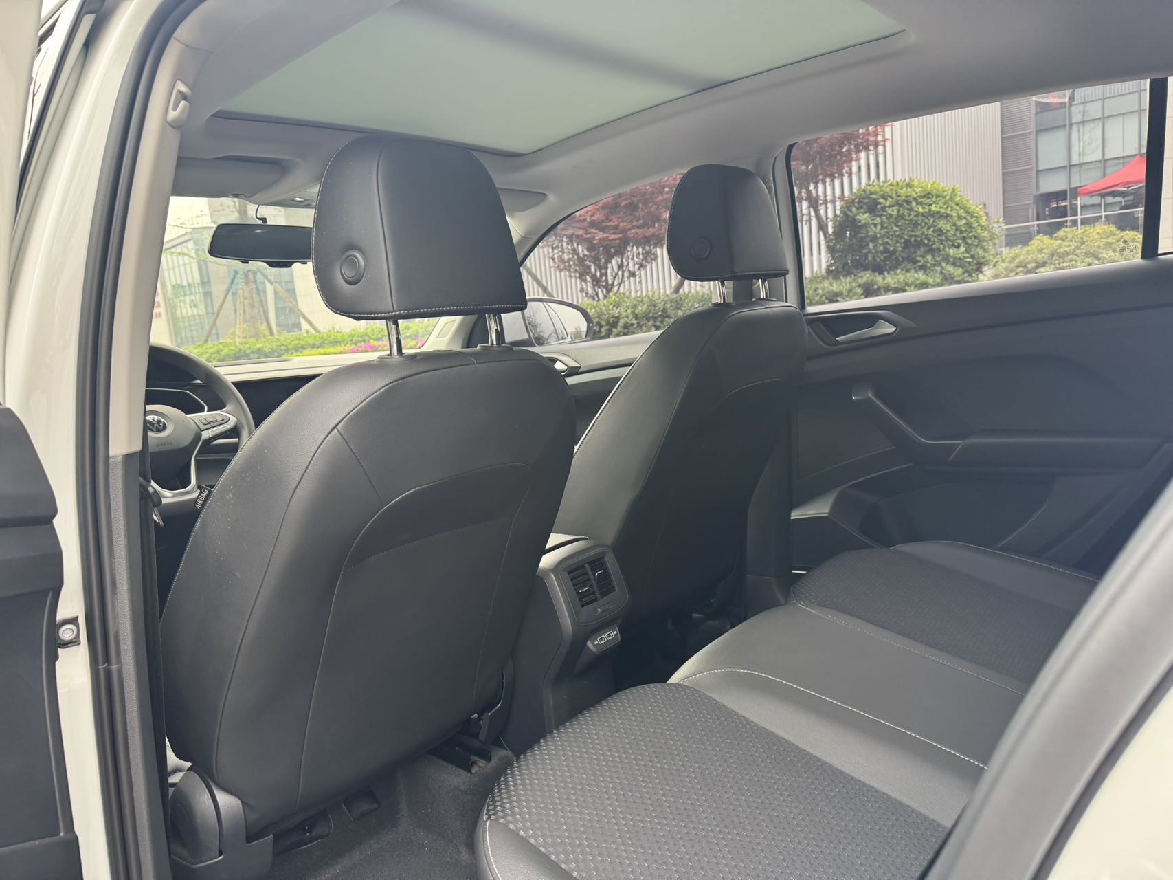 Volkswagen Tacqua 2020 car image #9