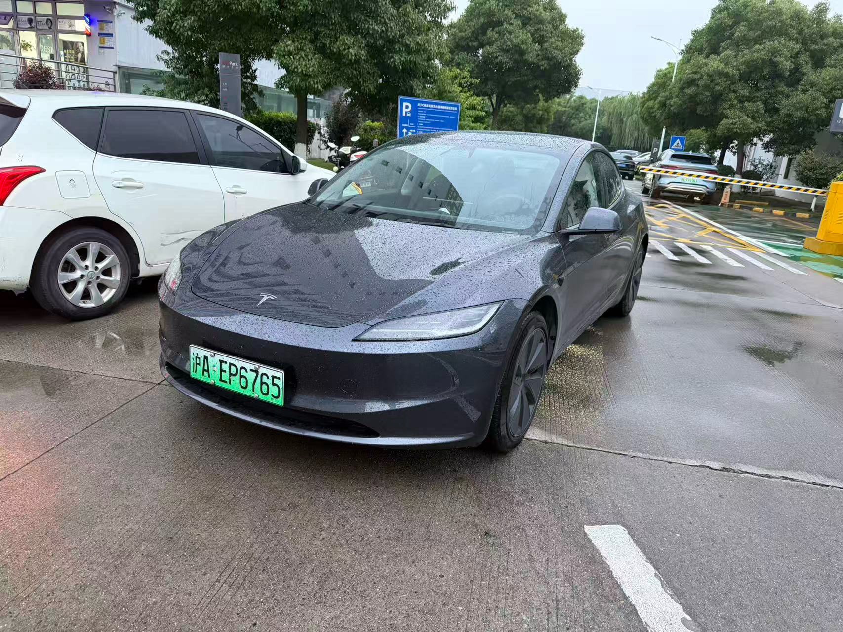 2024 immagine di auto 