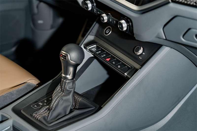 Audi Q3 2023 car image #19