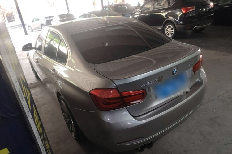 BMW 3 Series 2019 #5 BMW 3 Series 2019 car image #5