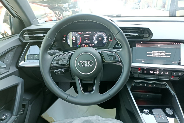 Audi A3 2026 immagine di auto #15