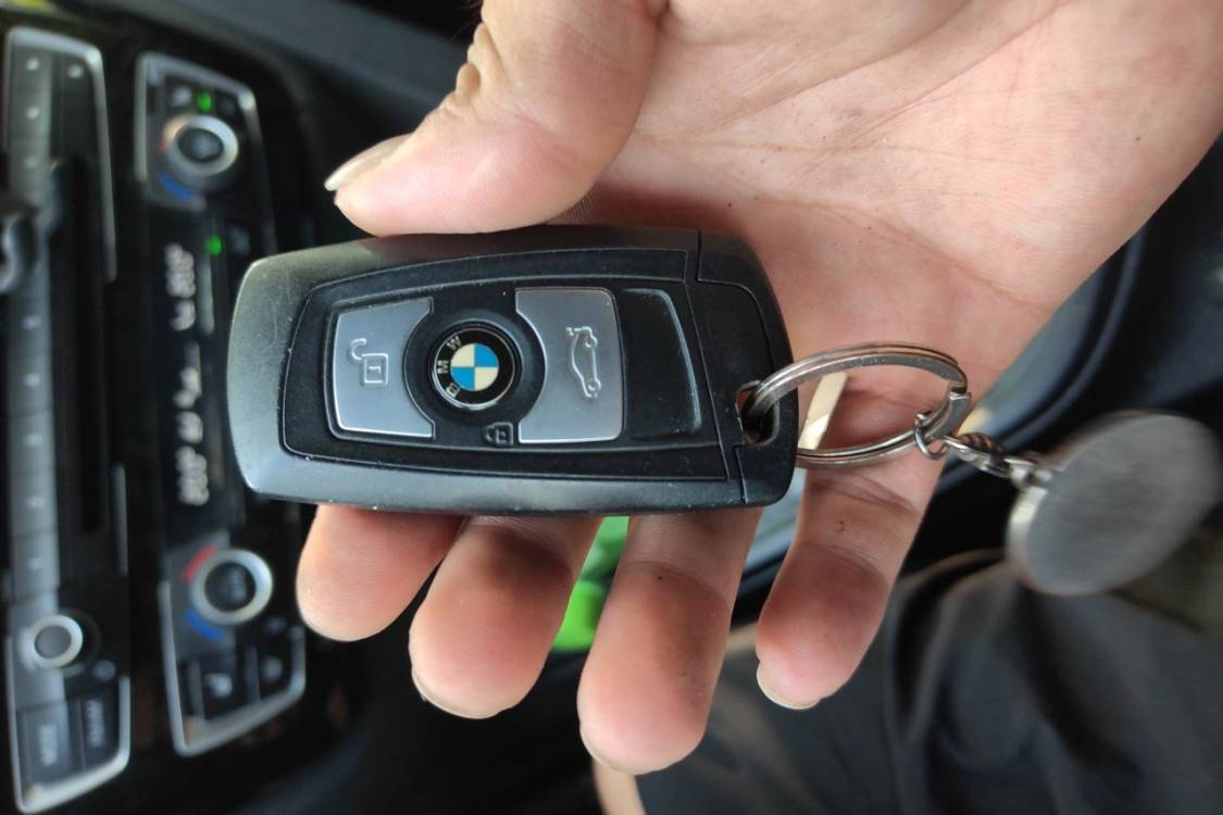 BMW 3 Series 2016 #30 BMW 3 Series 2016 immagine di auto #30
