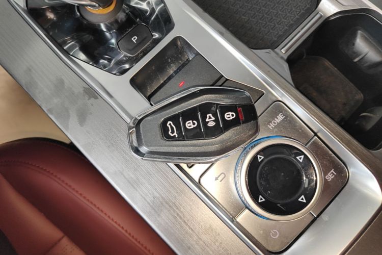 Jetour X70 PLUS 2025 car image #9