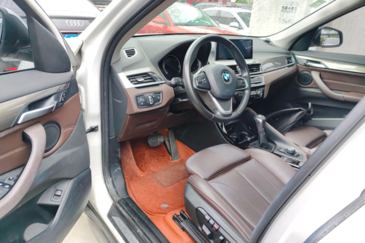 BMW X1 2019 #16 BMW X1 2019 car image #16