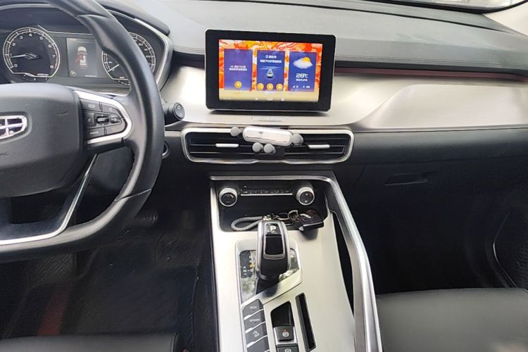 GEELY Coolray 2020 #13 GEELY Coolray 2020 car image #13