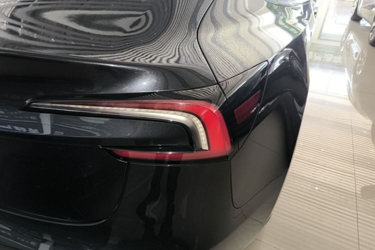 Tesla Model 3 2024 #8 Tesla Model 3 2024 car image #8
