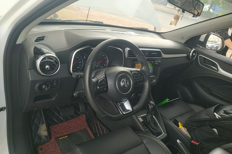 MG ZS 2018 #10 MG ZS 2018 immagine di auto #10