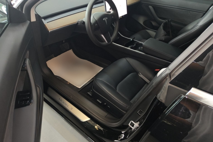 Tesla Model 3 2020 #16 Tesla Model 3 2020 car image #16