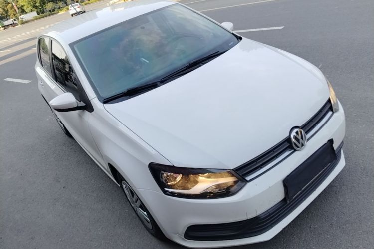 Volkswagen Polo 2018 car image #6