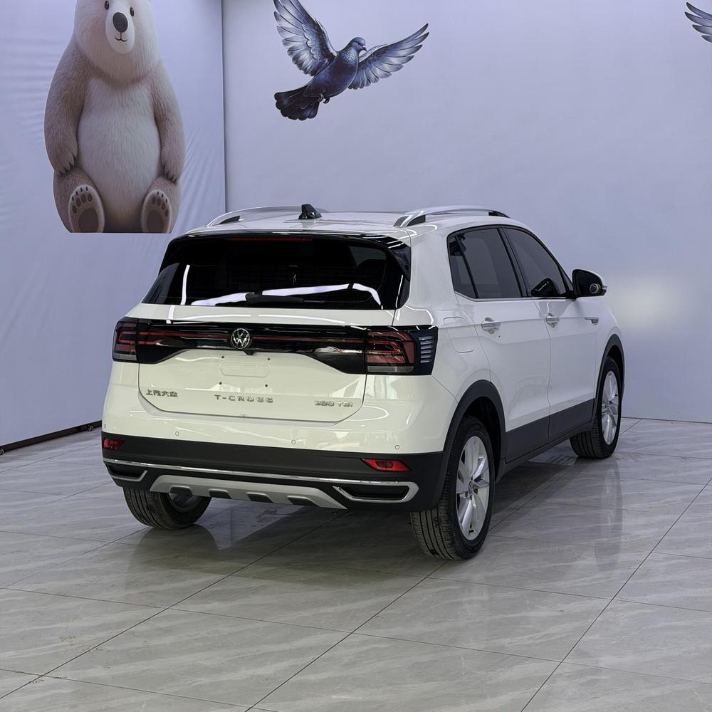 Volkswagen T-Cross 2022 car image #6