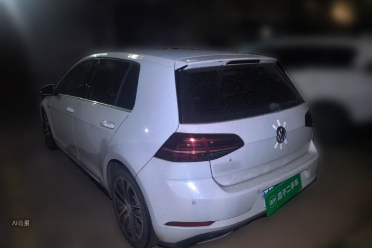 Volkswagen Golf 2018 immagine di auto #5