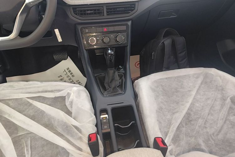 Volkswagen Tharu 2026 #14 Volkswagen Tharu 2026 imagen de coche #14