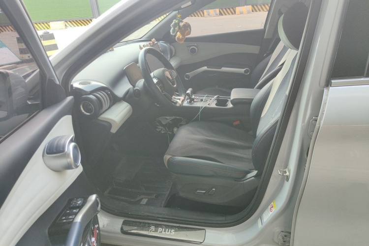 BYD Yuan Plus 2023 car image #13